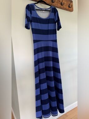 LuLaRoe Blue & Navy Striped Maxi Dress — Size M